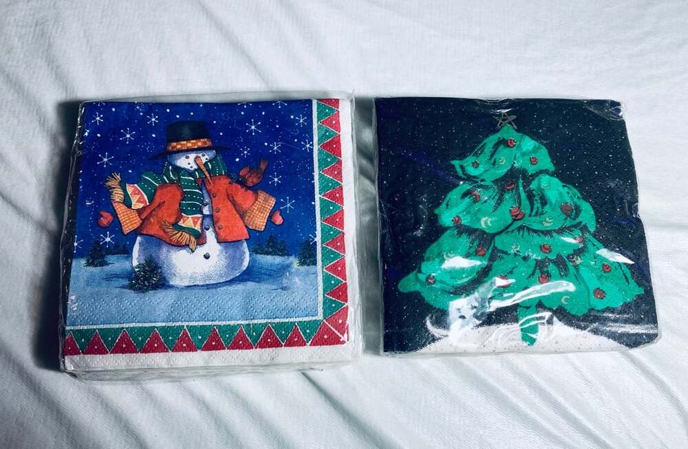 Vintage Snowman & Christmas Tree paper napkins